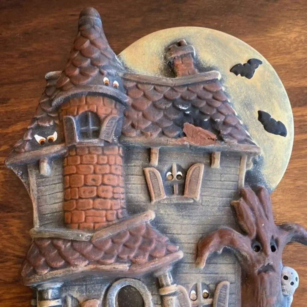HALLOWEEN Vintage Chalkware Wall Haunted House